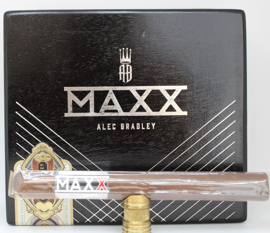 Alec Bradley Maxx The Super Freak