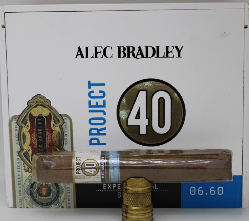 Alec Bradley Project 40 Gordo