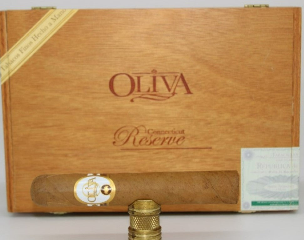 Oliva Reserve Connecticut Double Toro